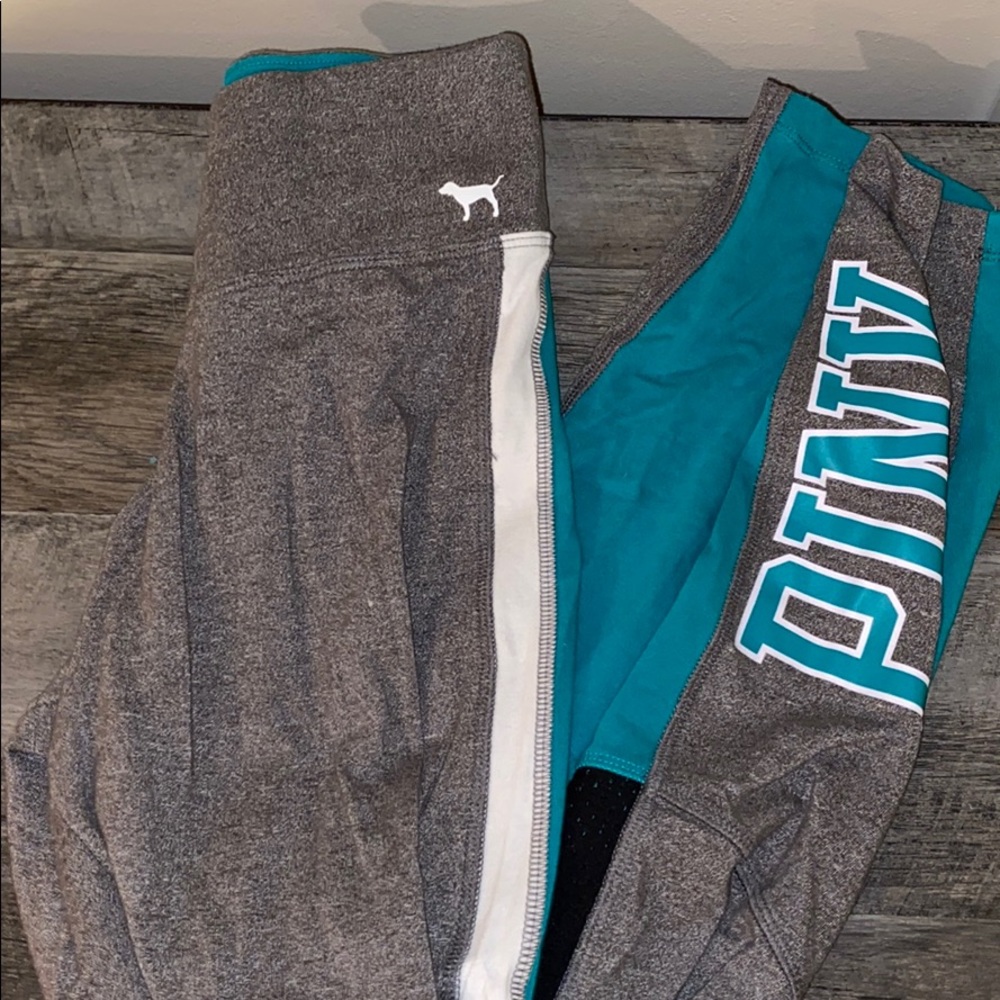Victoria’s Secret PINK leggings